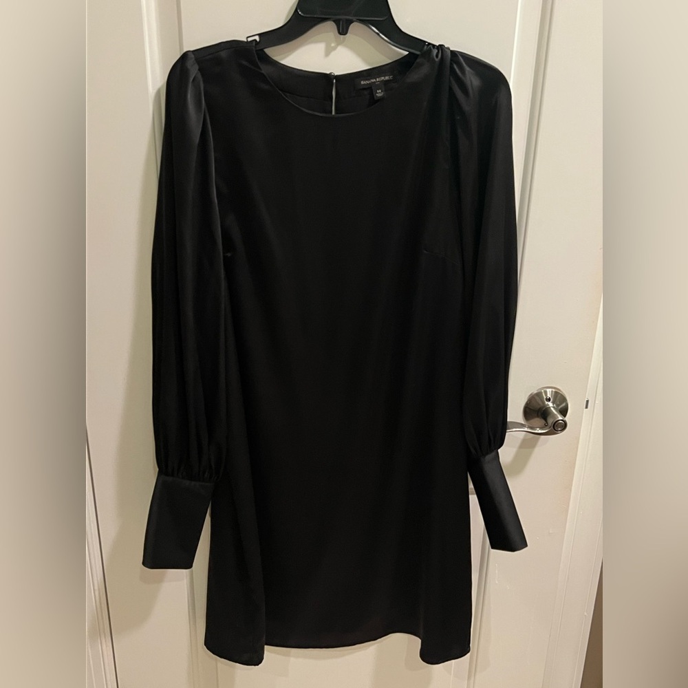 Banana Republic Black satin dress 14